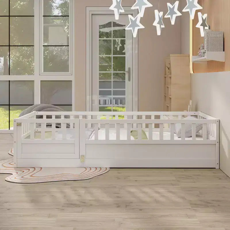 Letto a pavimento per bambini "twin size" con barriera di sicurezza super alta, letto Montessori moderno con porta per la camera da letto