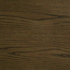 Set di 2 tavolini rotondi in legno con ripiani aperti e gambe cilindriche, finitura rovere