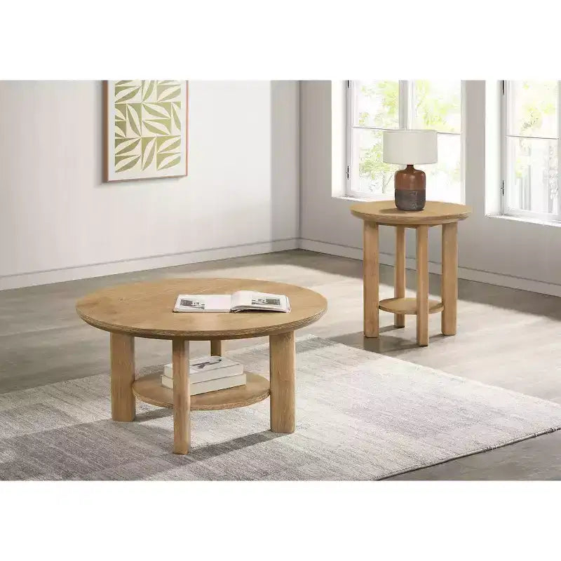 Set di 2 tavolini rotondi in legno con ripiani aperti e gambe cilindriche, finitura rovere