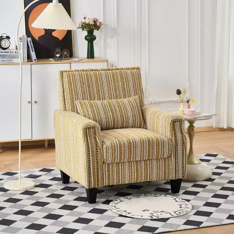 Poltrona accentata moderna bicolore a righe con borchie decorative, struttura in legno massello, poltrona imbottita