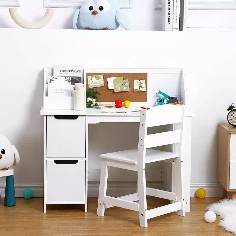Set Scrivania e Sedia per Bambini con Mobiletti Contenitori, Bacheca, Libreria e Mensole Laterali, Età 3-8
